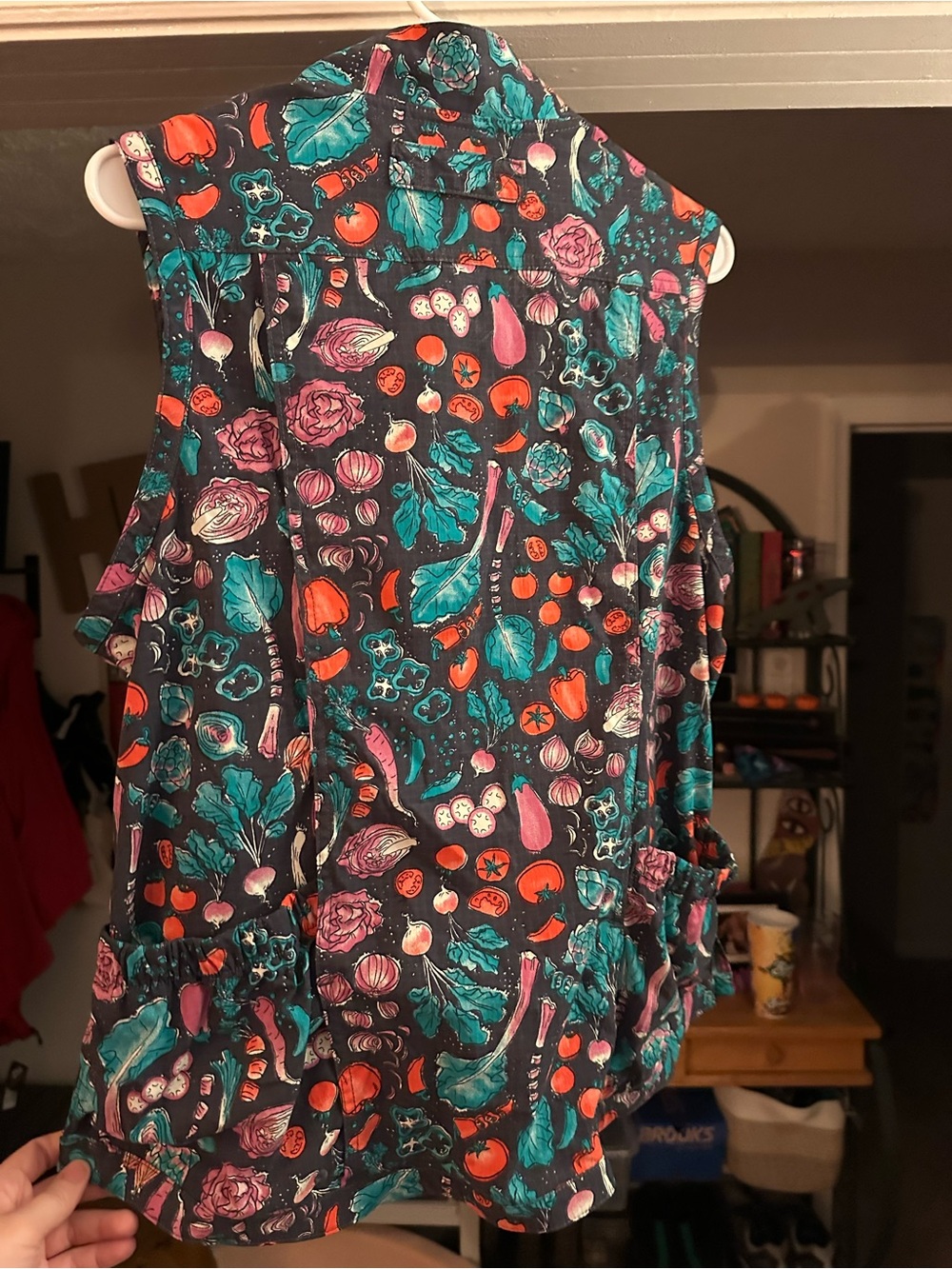 Duluth Trading Zip-Front Women's Vest with Veggies! - Picture 2 of 3